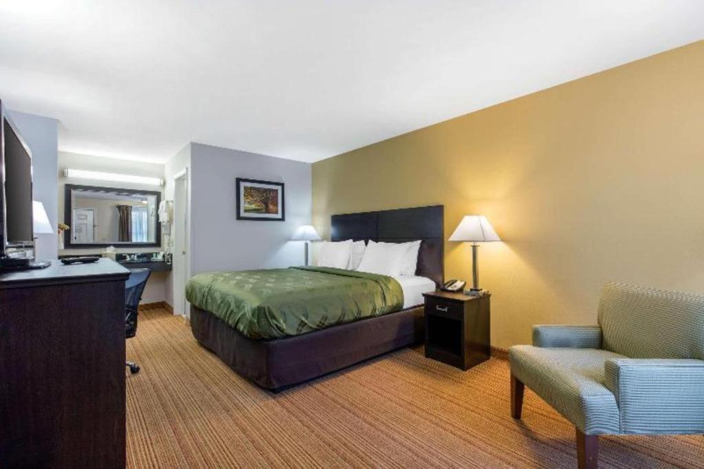 Quality Inn Arab Hwy 231 Eksteriør bilde