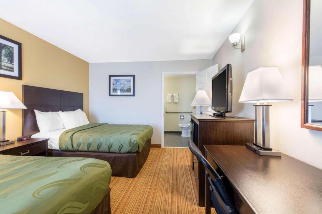 Quality Inn Arab Hwy 231 Eksteriør bilde