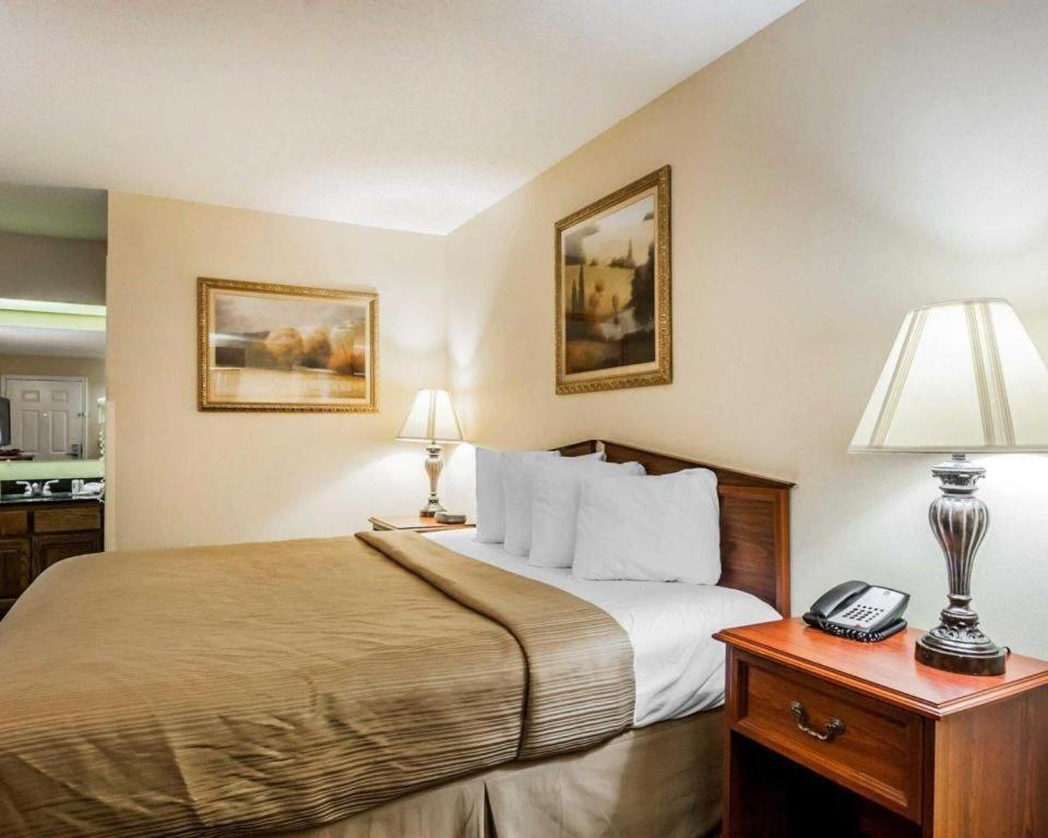 Quality Inn Arab Hwy 231 Eksteriør bilde