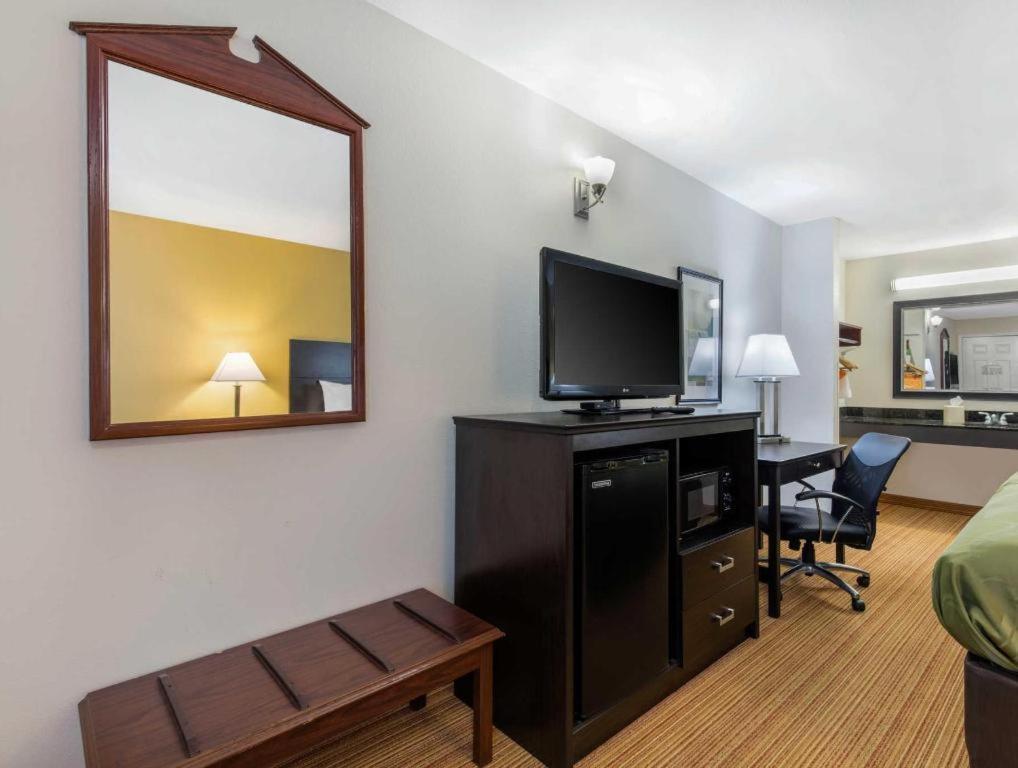 Quality Inn Arab Hwy 231 Eksteriør bilde