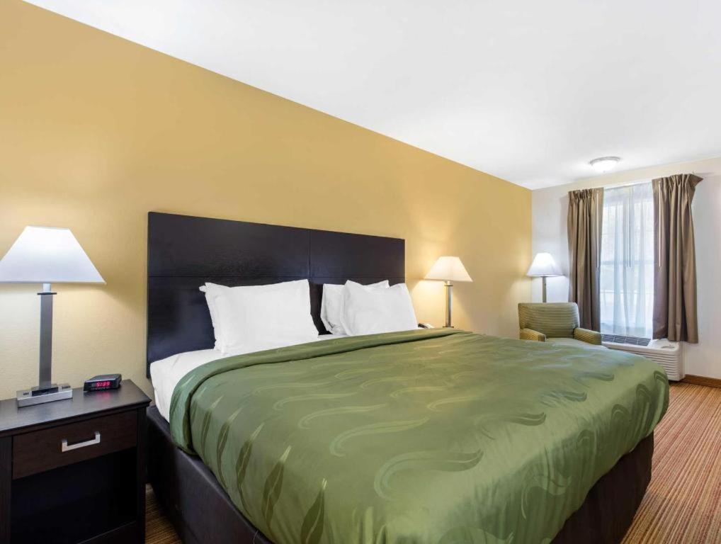 Quality Inn Arab Hwy 231 Eksteriør bilde